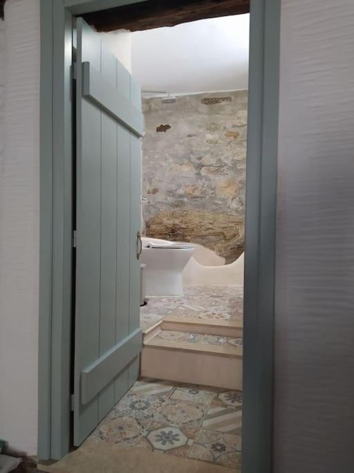 Ano Syros Marvellous Oven Apartment Ngoại thất bức ảnh