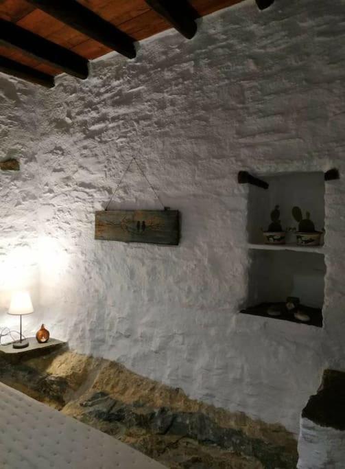 Ano Syros Marvellous Oven Apartment Ngoại thất bức ảnh